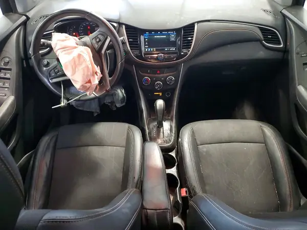 KL7CJLSB6KB821313 2019 CHEVROLET TRAX - Image 8