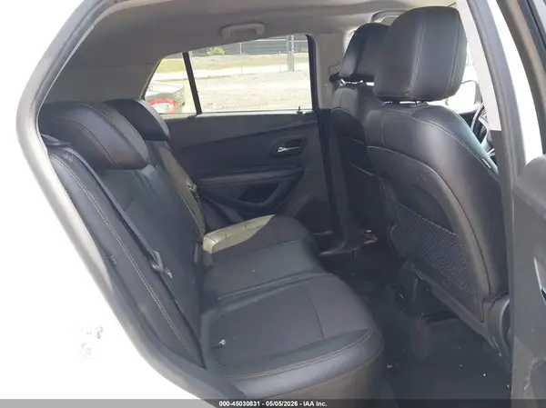 KL7CJLSB6KB842503 2019 CHEVROLET TRAX - Image 8