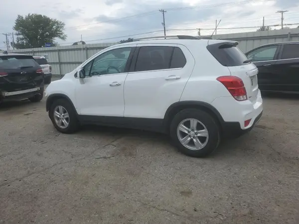 KL7CJLSB6KB844462 2019 CHEVROLET TRAX - Image 2