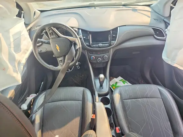 KL7CJLSB6KB874352 2019 CHEVROLET TRAX - Image 8