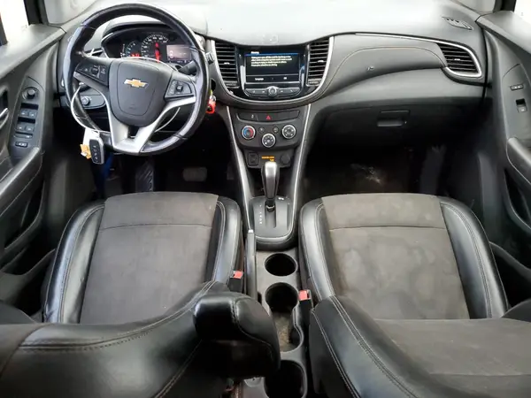 KL7CJLSB6KB884489 2019 CHEVROLET TRAX - Image 8