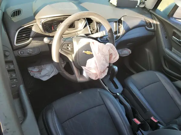 KL7CJLSB6KB891863 2019 CHEVROLET TRAX - Image 8