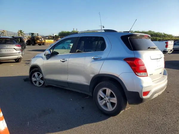 KL7CJLSB6KB892883 2019 CHEVROLET TRAX - Image 2