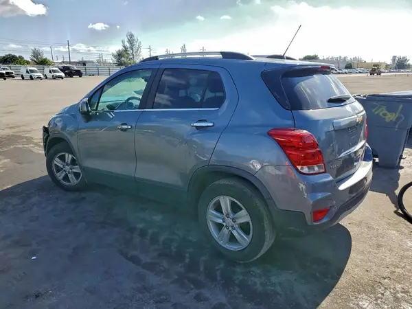 KL7CJLSB6KB900769 2019 CHEVROLET TRAX - Image 2