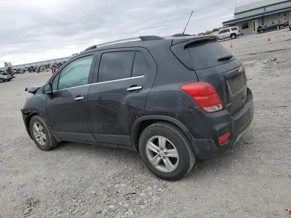 KL7CJLSB6KB906989 2019 CHEVROLET TRAX - Image 2