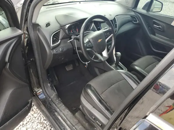 KL7CJLSB6KB947770 2019 CHEVROLET TRAX - Image 8