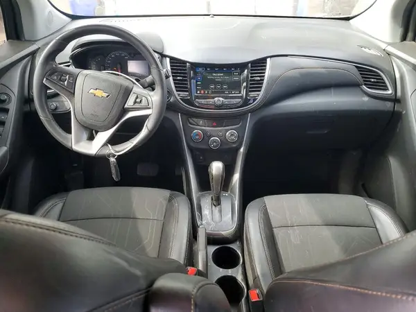 KL7CJLSB6KB960793 2019 CHEVROLET TRAX - Image 8