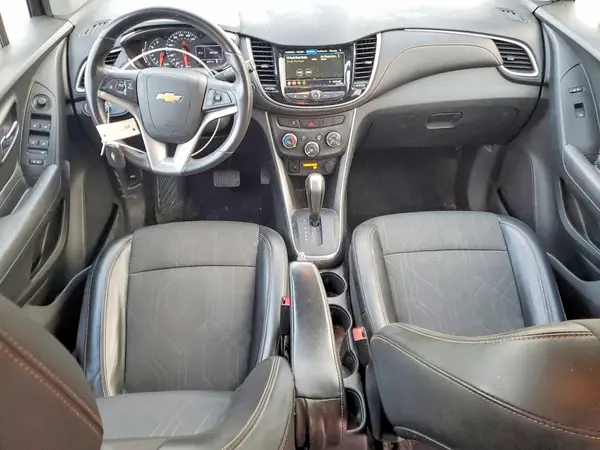 KL7CJLSB6KB960843 2019 CHEVROLET TRAX - Image 8