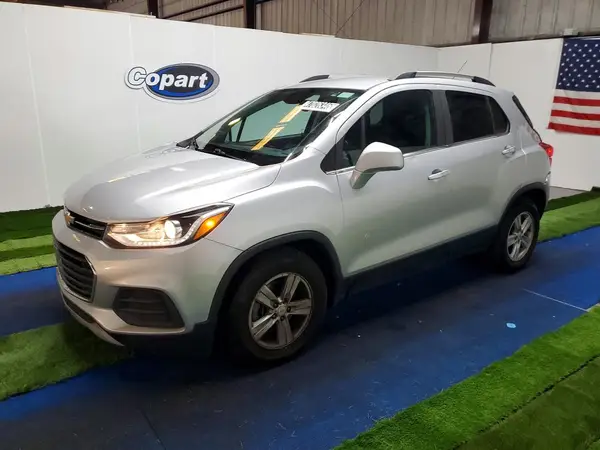 KL7CJLSB6LB018020 2020 CHEVROLET TRAX - Image 1