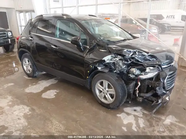 KL7CJLSB6LB018843 2020 CHEVROLET TRAX - Image 1