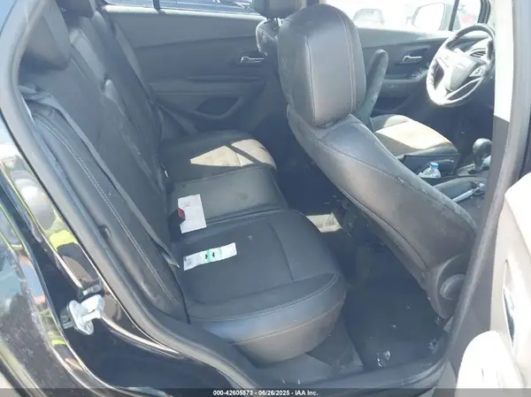 KL7CJLSB6LB028546 2020 CHEVROLET TRAX - Image 8