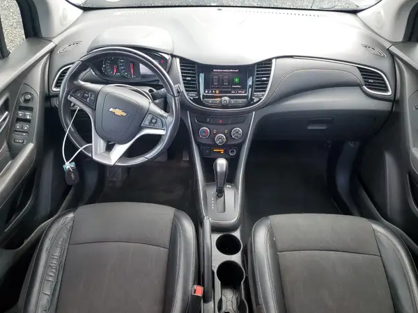 KL7CJLSB6LB034959 2020 CHEVROLET TRAX - Image 8