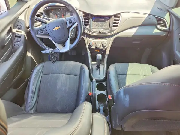 KL7CJLSB6LB037909 2020 CHEVROLET TRAX - Image 8