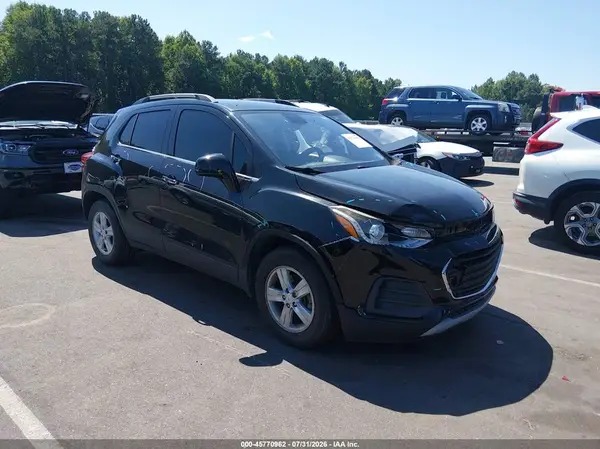 KL7CJLSB6LB038297 2020 CHEVROLET TRAX - Image 1