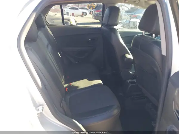 KL7CJLSB6LB039157 2020 CHEVROLET TRAX - Image 8