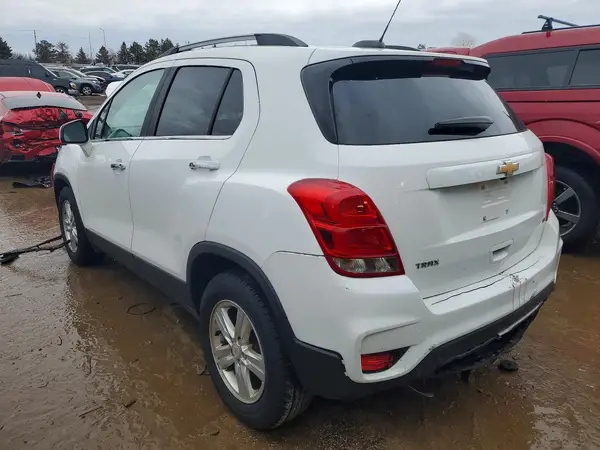KL7CJLSB6LB054614 2020 CHEVROLET TRAX - Image 2