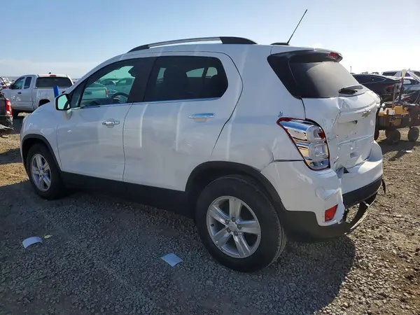 KL7CJLSB6LB060316 2020 CHEVROLET TRAX - Image 2