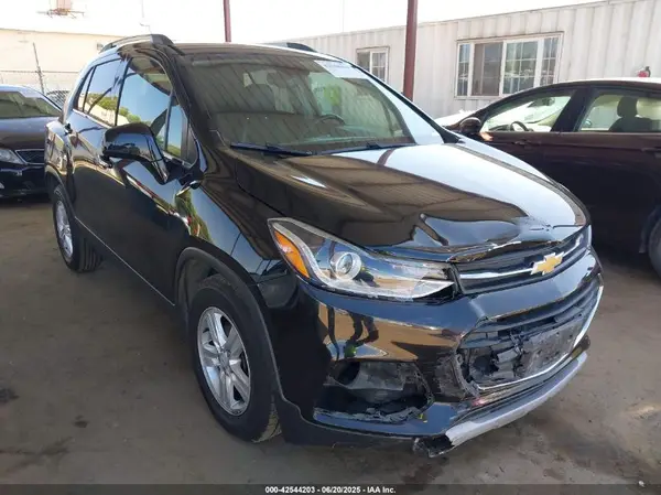 KL7CJLSB6LB065421 2020 CHEVROLET TRAX - Image 1