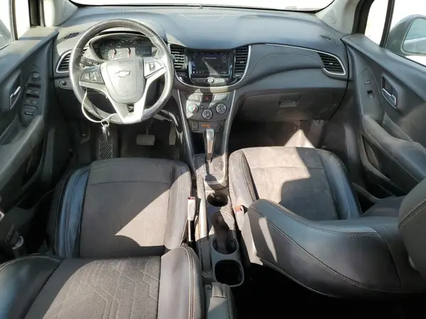 KL7CJLSB6LB072059 2020 CHEVROLET TRAX - Image 8