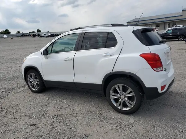 KL7CJLSB6LB078377 2020 CHEVROLET TRAX - Image 2
