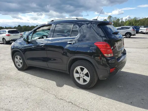 KL7CJLSB6LB087578 2020 CHEVROLET TRAX - Image 2