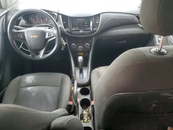 KL7CJLSB6LB314235 2020 CHEVROLET TRAX - Image 8