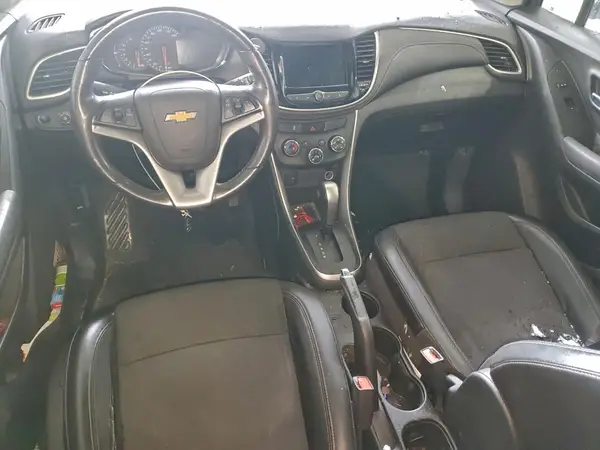KL7CJLSB6LB327910 2020 CHEVROLET TRAX - Image 8