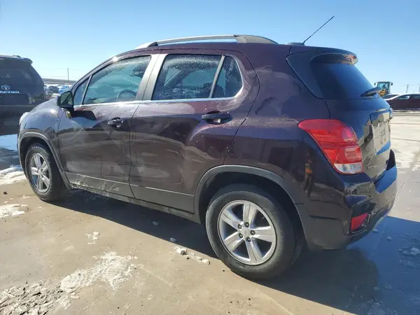 KL7CJLSB6LB353245 2020 CHEVROLET TRAX - Image 2