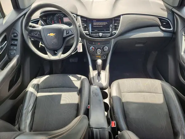 KL7CJLSB6MB307867 2021 CHEVROLET TRAX - Image 8
