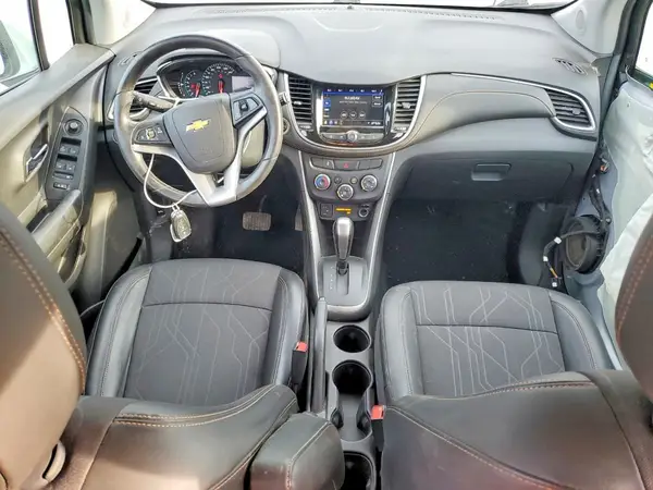 KL7CJLSB6MB310817 2021 CHEVROLET TRAX - Image 8