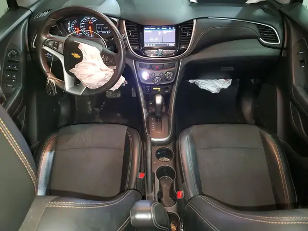 KL7CJLSB6MB335216 2021 CHEVROLET TRAX - Image 8