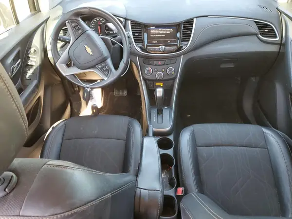 KL7CJLSB6MB359273 2021 CHEVROLET TRAX - Image 8