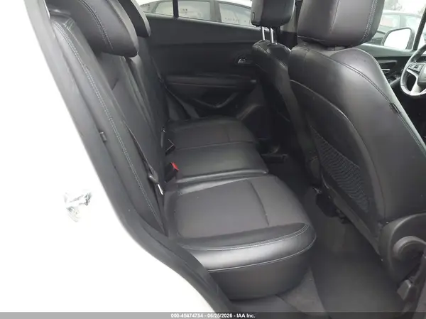 KL7CJLSB7GB592633 2016 CHEVROLET TRAX - Image 8