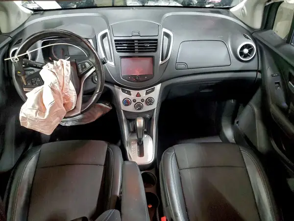 KL7CJLSB7GB605283 2016 CHEVROLET TRAX - Image 8