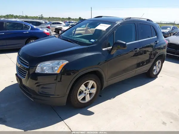 KL7CJLSB7GB704282 2016 CHEVROLET TRAX - Image 2