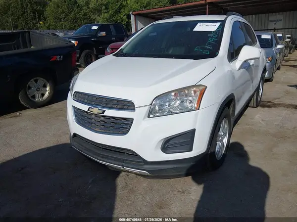 KL7CJLSB7GB758648 2016 CHEVROLET TRAX - Image 2