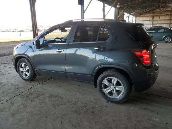 KL7CJLSB7HB106064 2017 CHEVROLET TRAX - Image 2