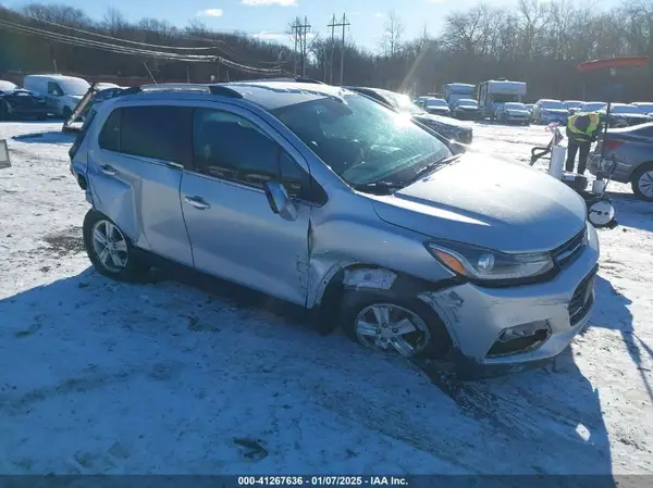 KL7CJLSB7HB132518 2017 CHEVROLET TRAX - Image 1