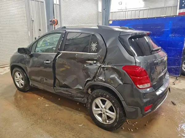 KL7CJLSB7HB159489 2017 CHEVROLET TRAX - Image 2