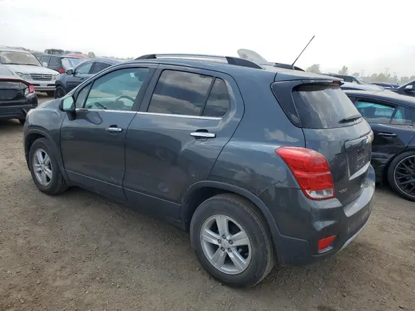 KL7CJLSB7HB162568 2017 CHEVROLET TRAX - Image 2