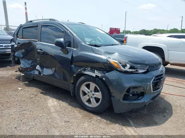 KL7CJLSB7HB189494 2017 CHEVROLET TRAX - Image 1