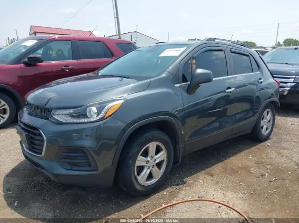 KL7CJLSB7HB189494 2017 CHEVROLET TRAX - Image 2