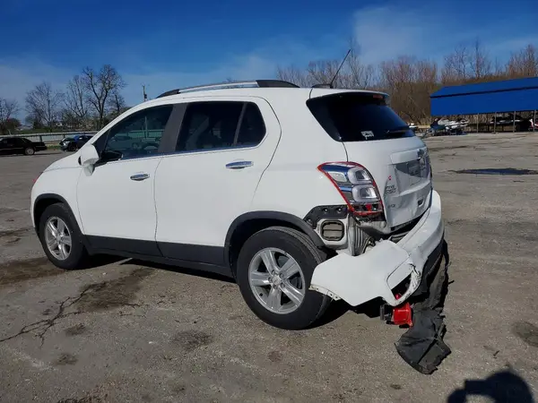 KL7CJLSB7HB237088 2017 CHEVROLET TRAX - Image 2