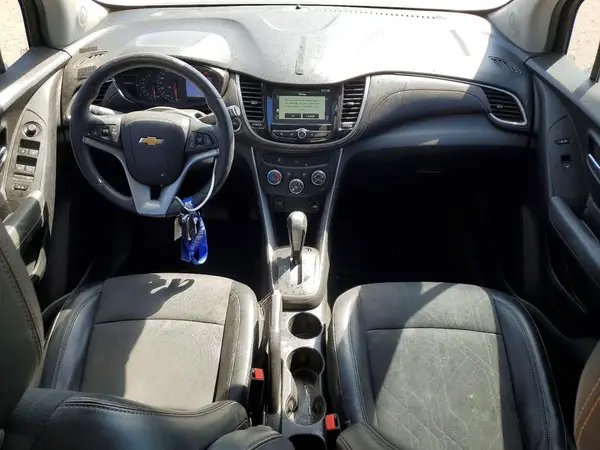 KL7CJLSB7HB238578 2017 CHEVROLET TRAX - Image 8