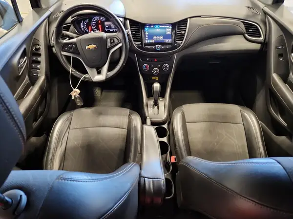 KL7CJLSB7JB683991 2018 CHEVROLET TRAX - Image 8