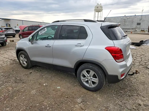 KL7CJLSB7KB719910 2019 CHEVROLET TRAX - Image 2