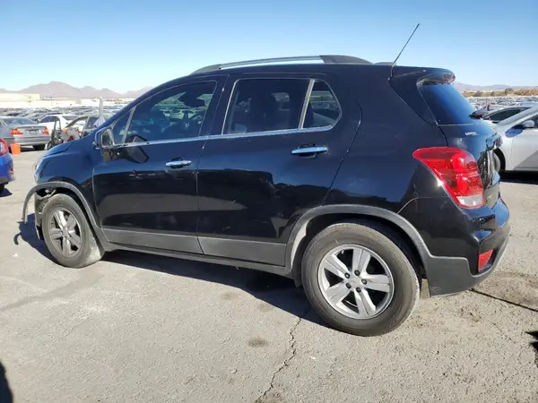 KL7CJLSB7KB722578 2019 CHEVROLET TRAX - Image 2