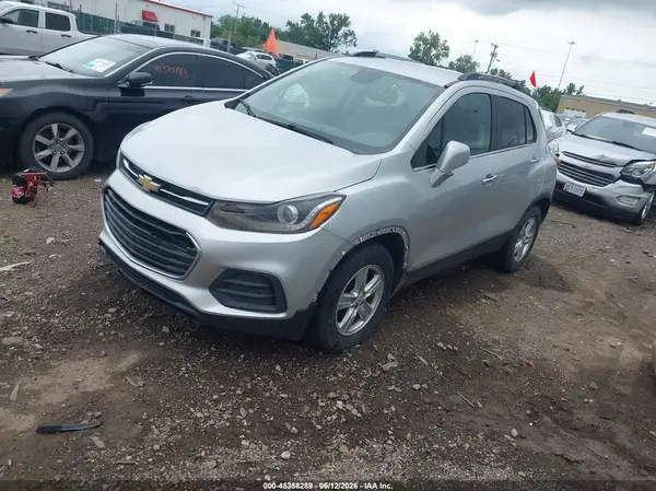 KL7CJLSB7KB756519 2019 CHEVROLET TRAX - Image 2
