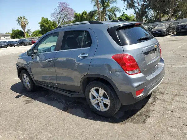 KL7CJLSB7KB785146 2019 CHEVROLET TRAX - Image 2