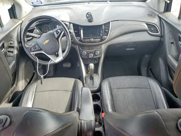 KL7CJLSB7KB799113 2019 CHEVROLET TRAX - Image 8